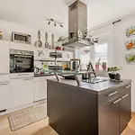 Retreat Living - Sauna - Garten - Parkplatz
