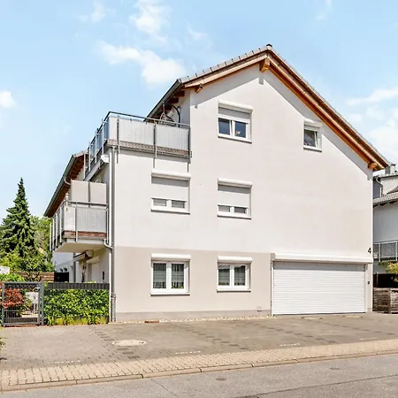 Retreat Living - Business-apartment Mit 3 Schlafzimmern, 2 Baedern & Sauna - Kostenloser Parkplatz Bensheim